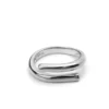Anello geometrico a doppio strato color argento Anello geometrico a doppio strato color argento